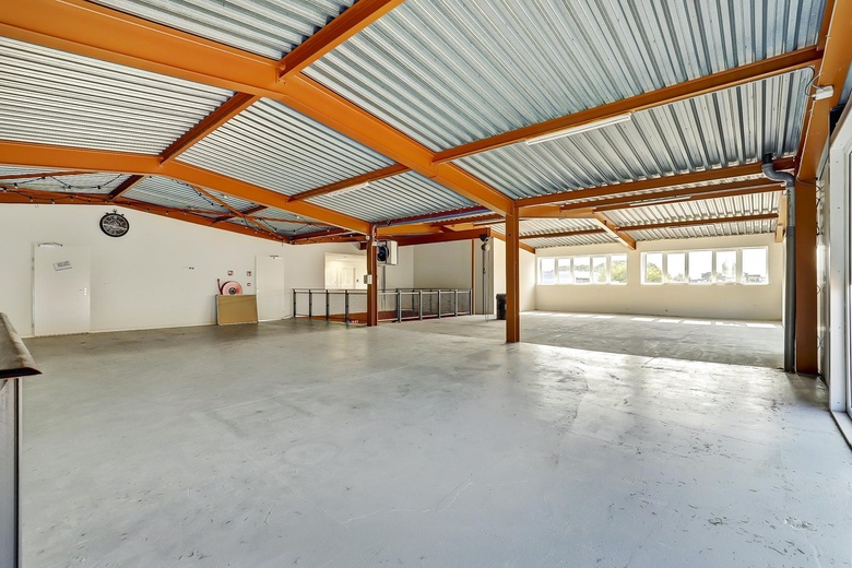 BedrijfsruimteaanIndustrieweg 2<br/> inVlissingen BedrijfsruimteaanIndustrieweg 2<br/> inVlissingen