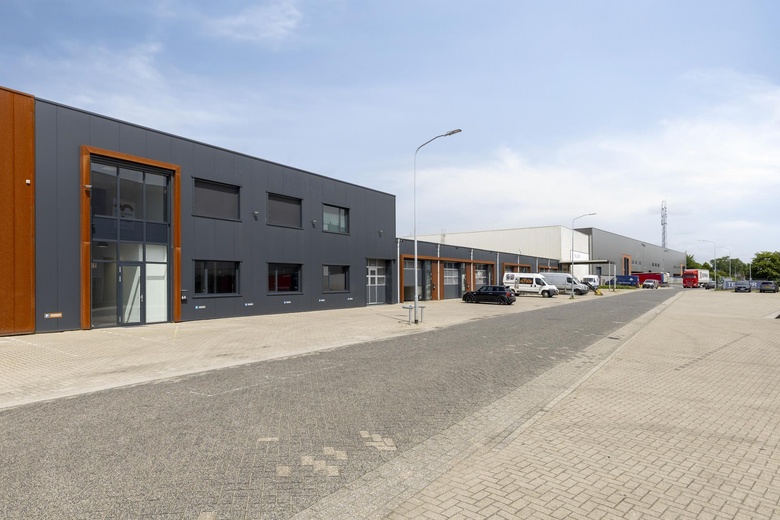 BedrijfsruimteaanUlenpasweg 5 b<br/> in's-Heerenberg