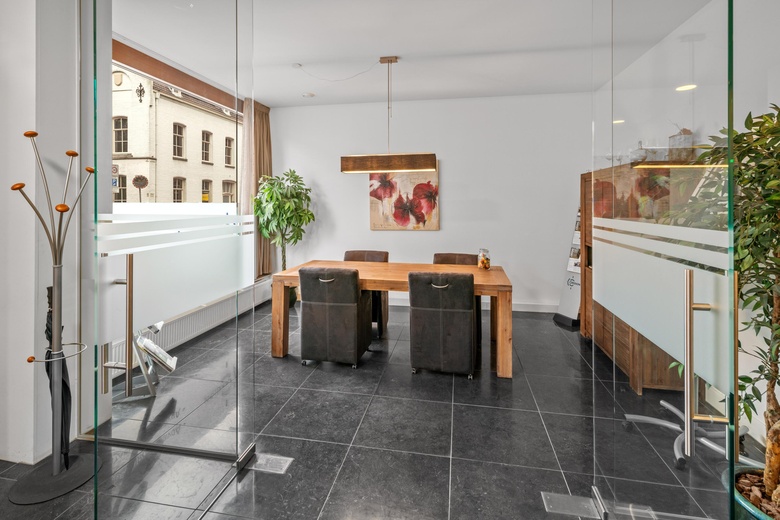 KantoorruimteaanBrugstraat 33 a<br/> inRoosendaal