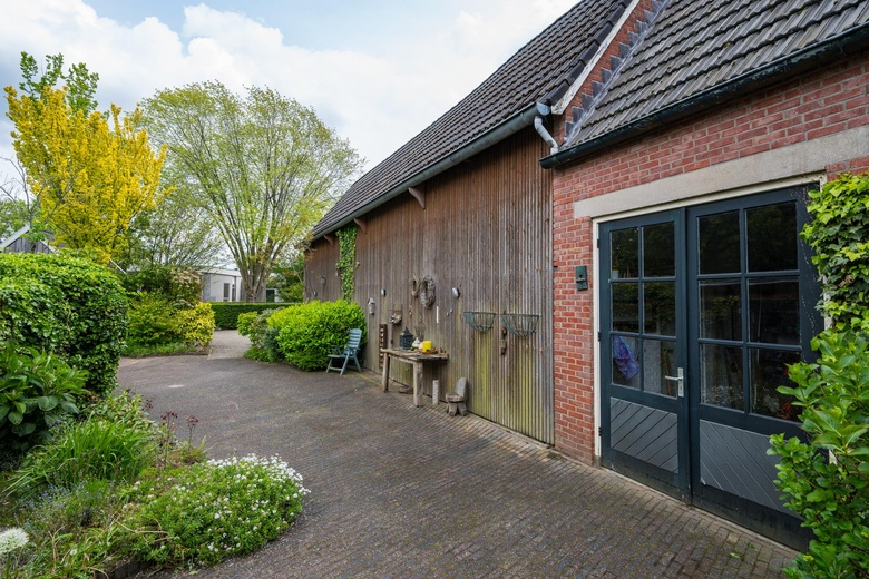 BedrijfsruimteaanWeurden 39<br/> inWinterswijk