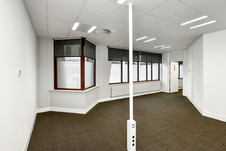 KantoorruimteaanHoofdstraat 135<br/> inVelp