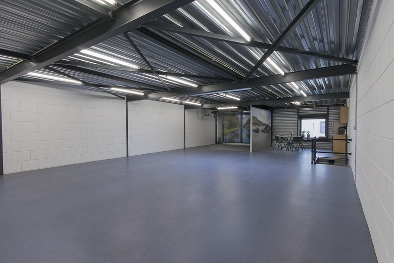 BedrijfsruimteaanDiamantlaan 75<br/> inHoofddorp BedrijfsruimteaanDiamantlaan 75<br/> inHoofddorp