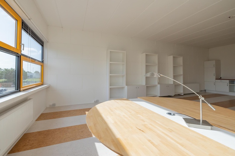 BedrijfsruimteaanA. van Leeuwenhoekweg 36 B 14<br/> inAlphen aan den Rijn