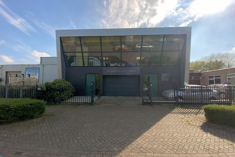 BedrijfsruimteaanAmbachtsmark 87<br/> inAlmere BedrijfsruimteaanAmbachtsmark 87<br/> inAlmere