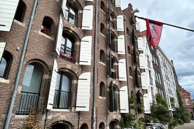 Bekijk foto 1 in  aan de  in 