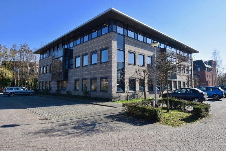 KantoorruimteaanNaarderpoort 2<br/> inNaarden KantoorruimteaanNaarderpoort 2<br/> inNaarden
