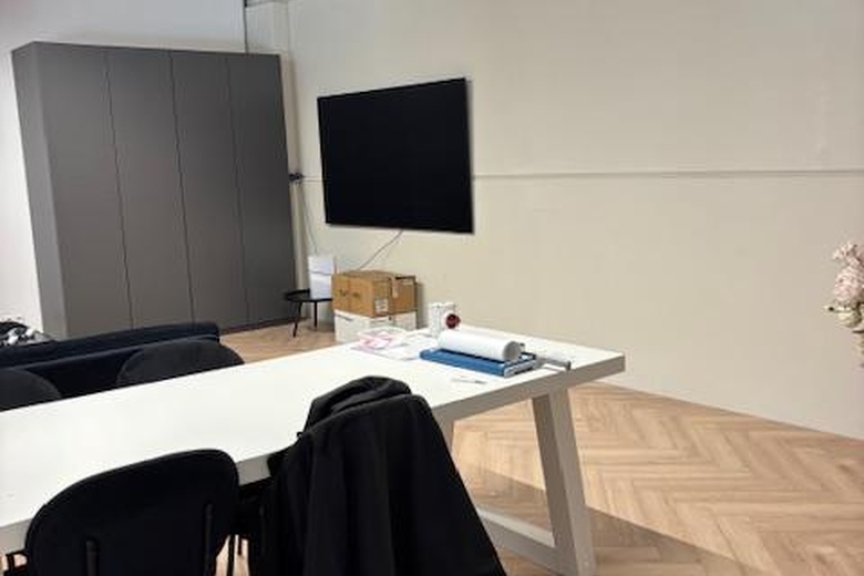 BedrijfsruimteaanKringloopweg 28<br/> inHendrik-Ido-Ambacht