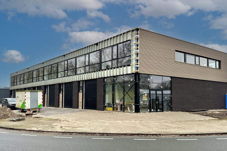 BedrijfsruimteaanHoutkopersstraat 6 E<br/> inZwijndrecht BedrijfsruimteaanHoutkopersstraat 6 E<br/> inZwijndrecht