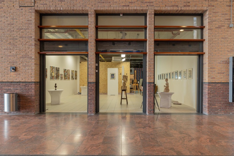 WinkelruimteaanLange Voort 2 I<br/> inOegstgeest