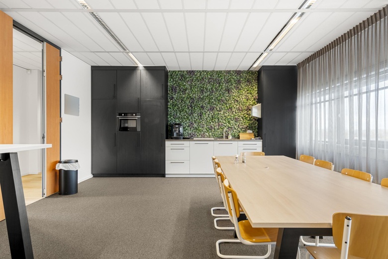 KantoorruimteaanMr E.N. van Kleffensstraat 4<br/> inArnhem