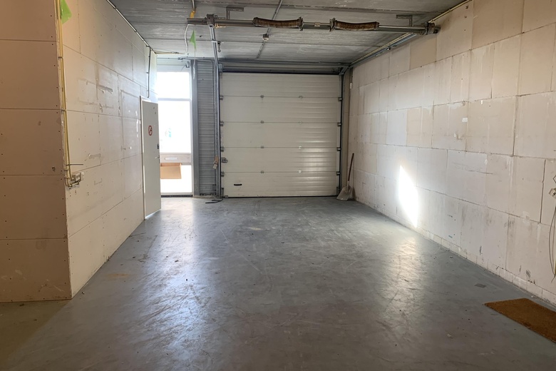 BedrijfsruimteaanApolloweg 2 K<br/> inLelystad BedrijfsruimteaanApolloweg 2 K<br/> inLelystad