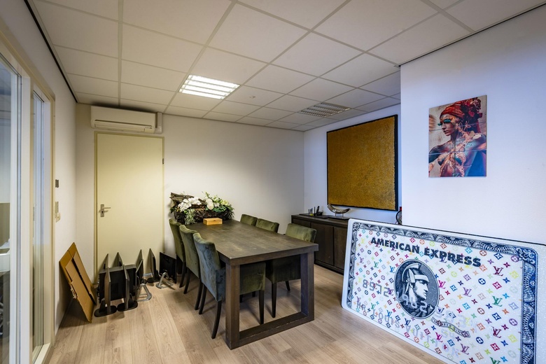 BedrijfsruimteaanMarconiweg 13 A<br/> inZeewolde BedrijfsruimteaanMarconiweg 13 A<br/> inZeewolde