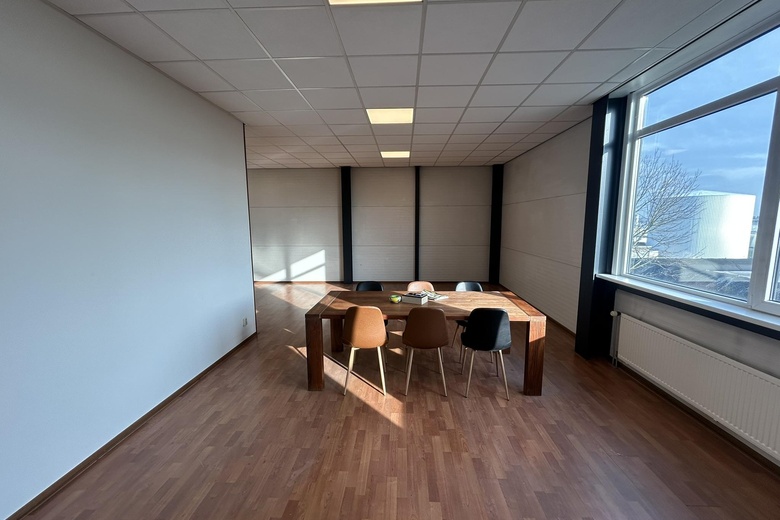 BedrijfsruimteaanOud Camp 19 c<br/> inMaasland