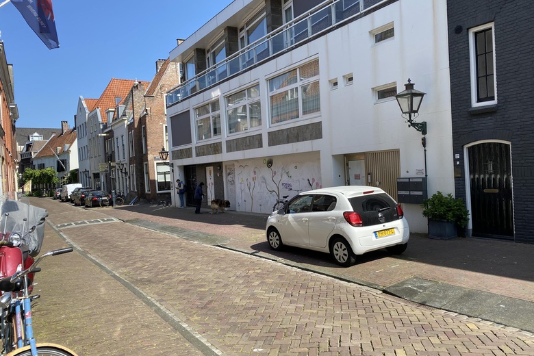 WinkelruimteaanBreestraat 81<br/> inLeiden WinkelruimteaanBreestraat 81<br/> inLeiden