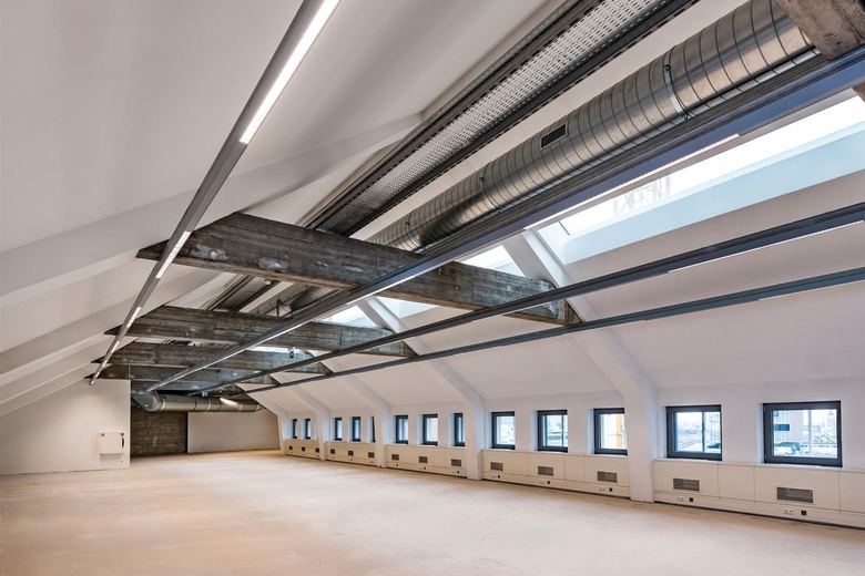 KantoorruimteaanCoolsingel 135<br/> inRotterdam KantoorruimteaanCoolsingel 135<br/> inRotterdam