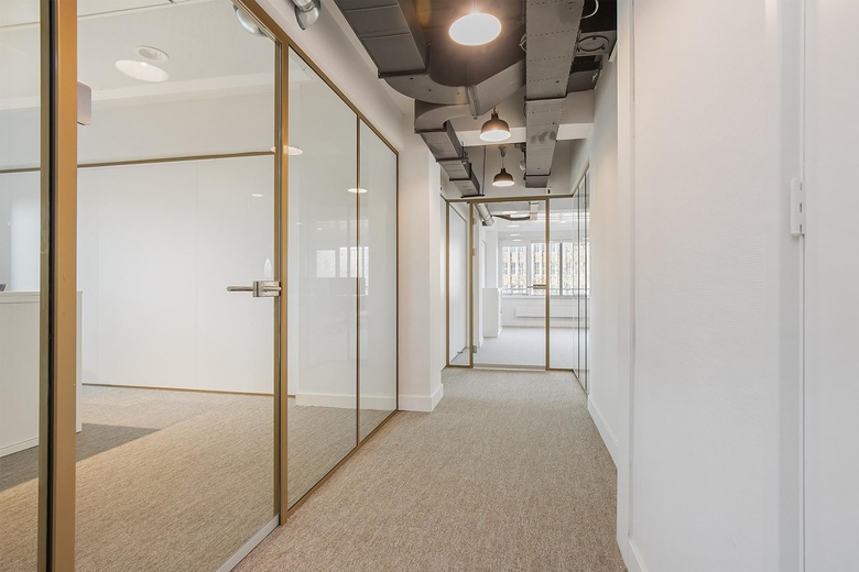 KantoorruimteaanCoolsingel 104<br/> inRotterdam