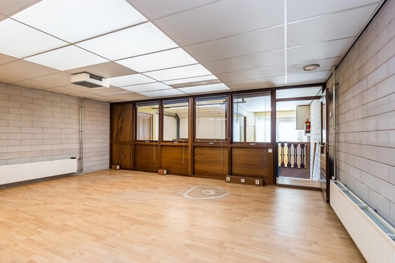 BedrijfsruimteaanAmbachtsweg 39 F<br/> inPijnacker