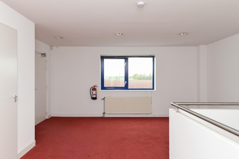 BedrijfsruimteaanApolloweg 220<br/> inLelystad