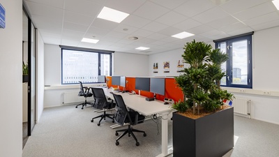 Bekijk foto 20 in  aan de  in 