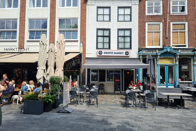 Bekijk foto 2 van Grote Markt 8 Bekijk foto 2 van Grote Markt 8