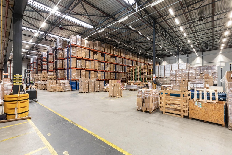 BedrijfsruimteaanShannonweg 82<br/> inBotlek Rotterdam