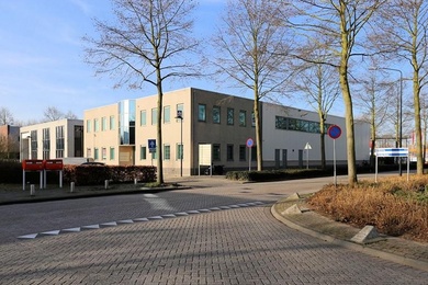 Bekijk foto 2 van Kelvinring 27 a Bekijk foto 2 van Kelvinring 27 a