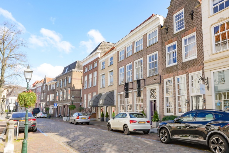 WinkelruimteaanRogstraat 43<br/> inGrave