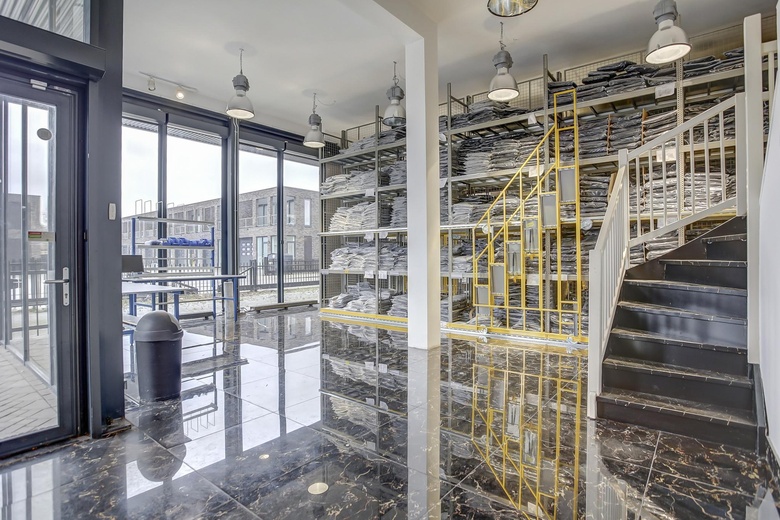 BedrijfsruimteaanMelbournestraat 14<br/> inLijnden BedrijfsruimteaanMelbournestraat 14<br/> inLijnden