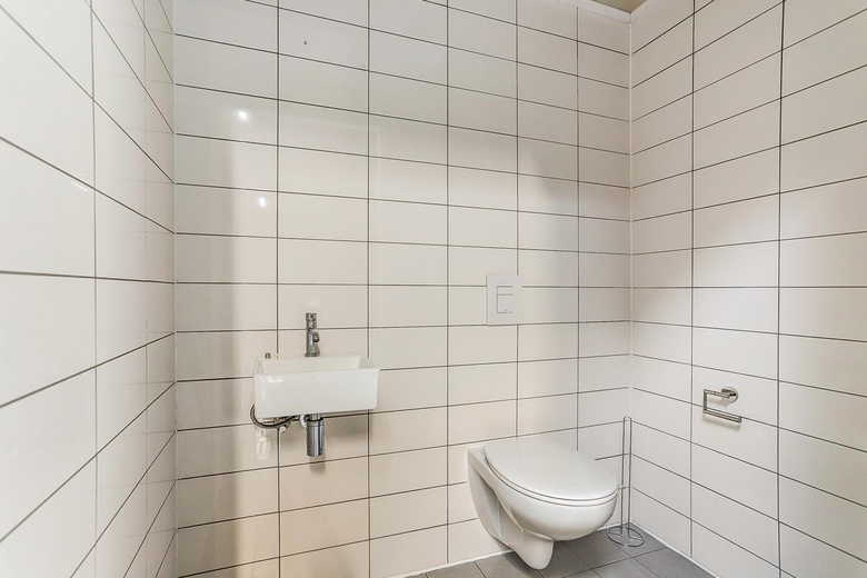 BedrijfsruimteaanMarshallweg 16<br/> inLeeuwarden BedrijfsruimteaanMarshallweg 16<br/> inLeeuwarden