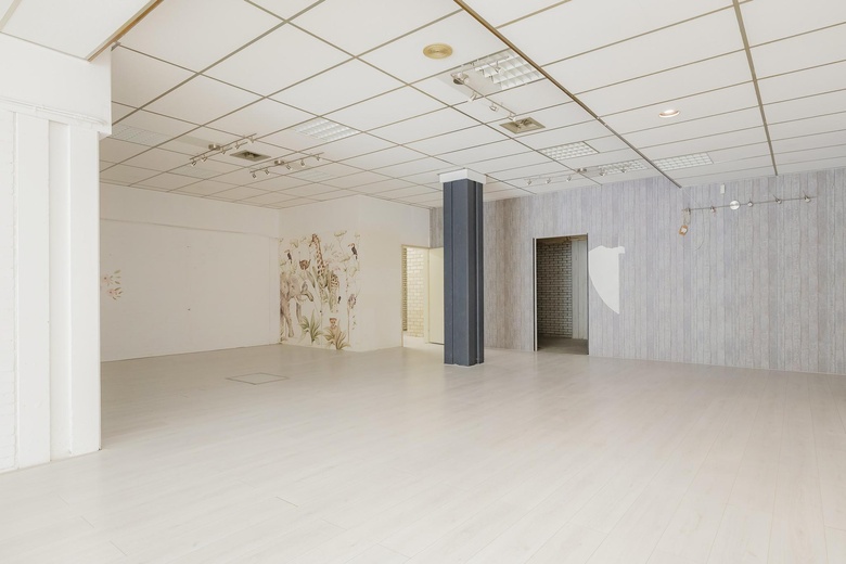 WinkelruimteaanHoofdstraat 243<br/> inSassenheim