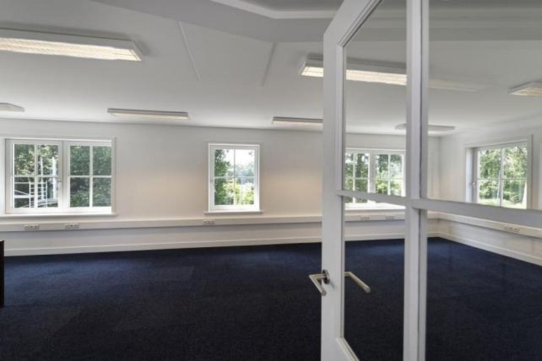 KantoorruimteaanIndustrieweg 10<br/> inMiddenmeer KantoorruimteaanIndustrieweg 10<br/> inMiddenmeer