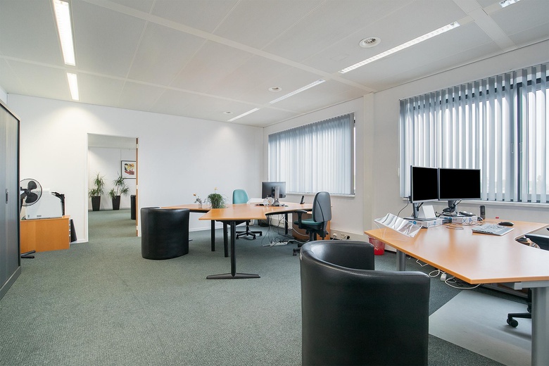 KantoorruimteaanWiebachstraat 9<br/> inKerkrade KantoorruimteaanWiebachstraat 9<br/> inKerkrade