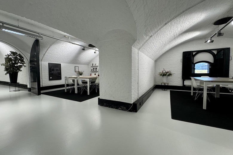 KantoorruimteaanAdriaan Dortsmanplein 3 - 15<br/> inNaarden