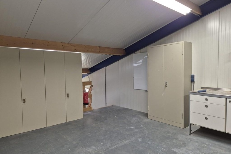 BedrijfsruimteaanDriebanweg 4 N<br/> inHem