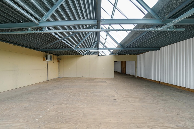BedrijfsruimteaanHoorn 314<br/> inAlphen aan den Rijn BedrijfsruimteaanHoorn 314<br/> inAlphen aan den Rijn