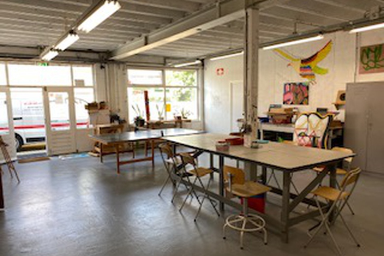 BedrijfsruimteaanZeisterweg 81 b<br/> inOdijk