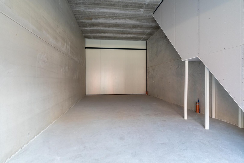 BedrijfsruimteaanIndustrieweg 14 h<br/> inGiessen