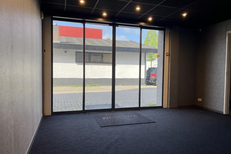 BedrijfsruimteaanIndustrieweg 18 1<br/> inHarderwijk