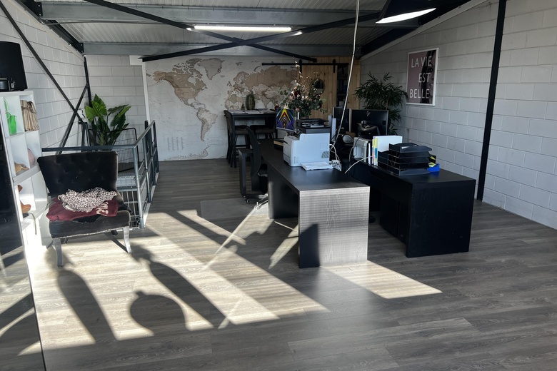 BedrijfsruimteaanKnibbelweg 73 e 4<br/> inZevenhuizen