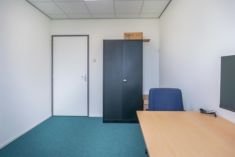 KantoorruimteaanVeenderveld 32<br/> inRoelofarendsveen KantoorruimteaanVeenderveld 32<br/> inRoelofarendsveen