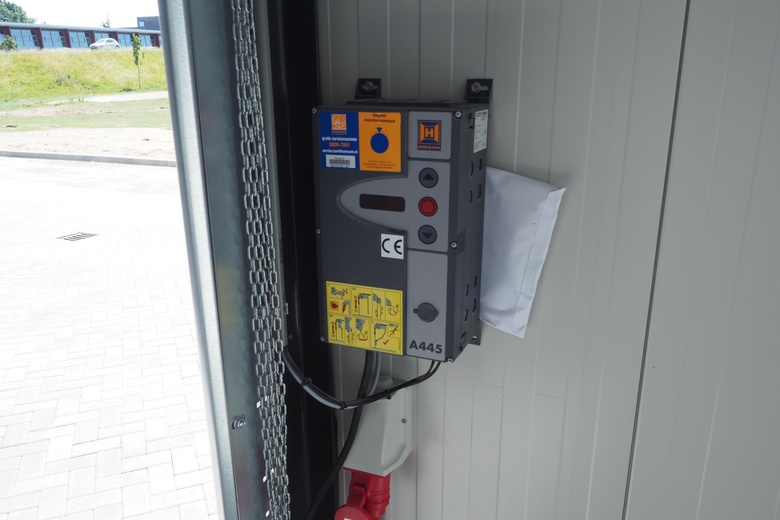 BedrijfsruimteaanIndustrieweg 4 j<br/> inElst