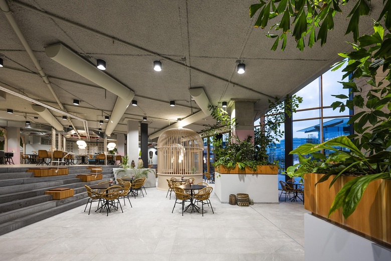 KantoorruimteaanHaaksbergweg 4 - 98<br/> inAmsterdam