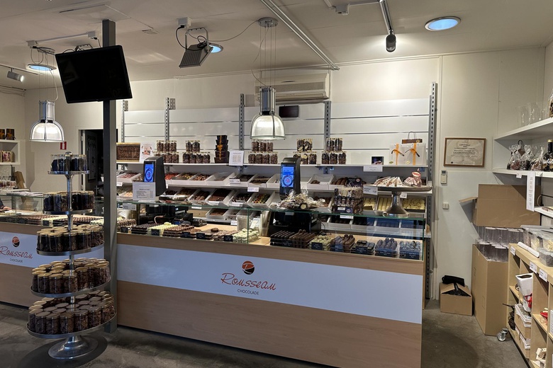 WinkelruimteaanPassage 2<br/> inGeleen WinkelruimteaanPassage 2<br/> inGeleen