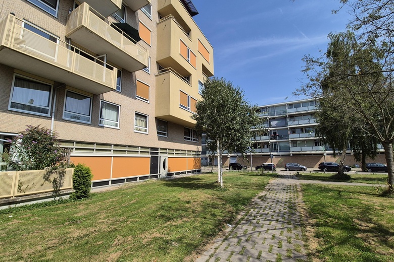 KantoorruimteaanLotustuin 99<br/> inRotterdam