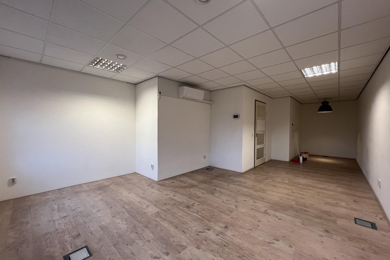 BedrijfsruimteaanNoordeinde 152<br/> inHendrik-Ido-Ambacht