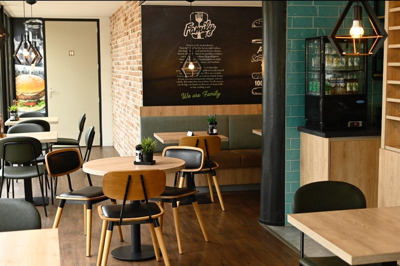 HorecaaanMolenstraat 53<br/> inMaarheeze HorecaaanMolenstraat 53<br/> inMaarheeze
