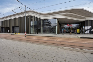 Bekijk foto 2 van Kamperfoelie 16 - 18