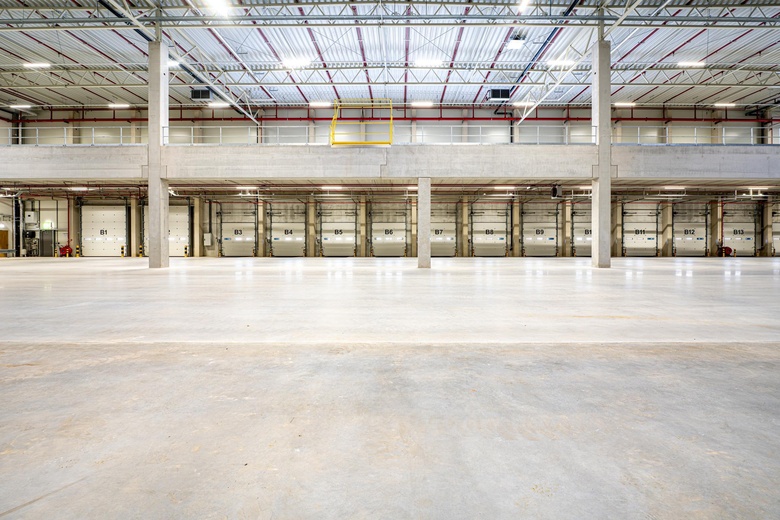 BedrijfsruimteaanBellstraat 10<br/> inEmmen