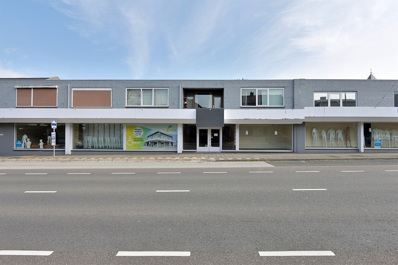 WinkelruimteaanMolenstraat 10<br/> inLimbricht WinkelruimteaanMolenstraat 10<br/> inLimbricht