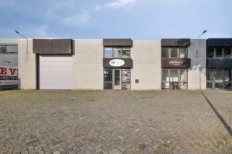 Bekijk foto 1 van Rijnstraat 18 A Bekijk foto 1 van Rijnstraat 18 A